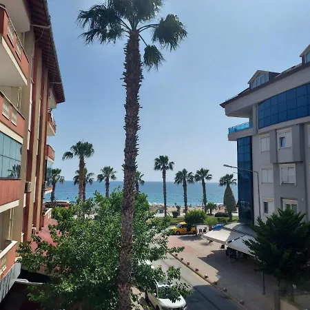 Kleopatra Sahara 3* אלאניה
