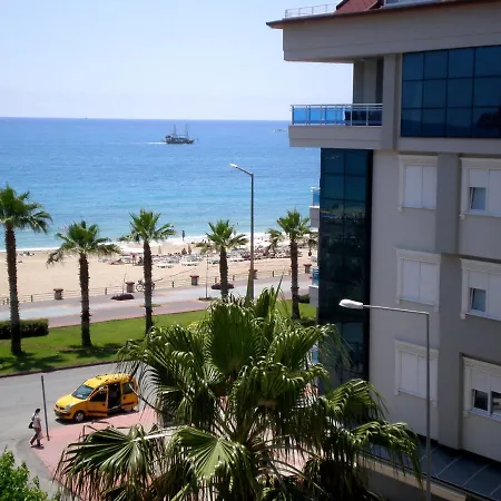 Kleopatra Sahara 3* אלאניה