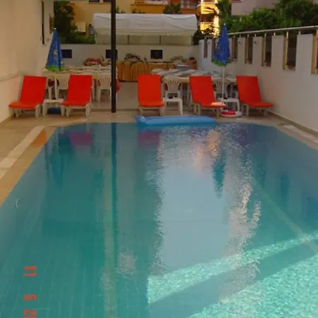 מלון Kleopatra Sahara 3*